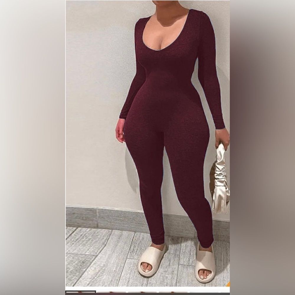 1 piece more of burgundy than brown